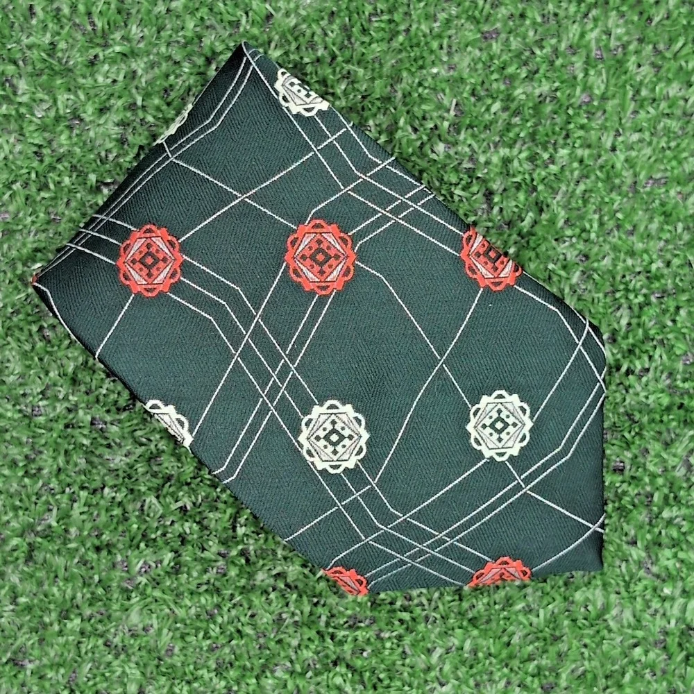 VTG Wemlon by Wembley Men's Dress Necktie Tie Green White Orange  100% Polyester